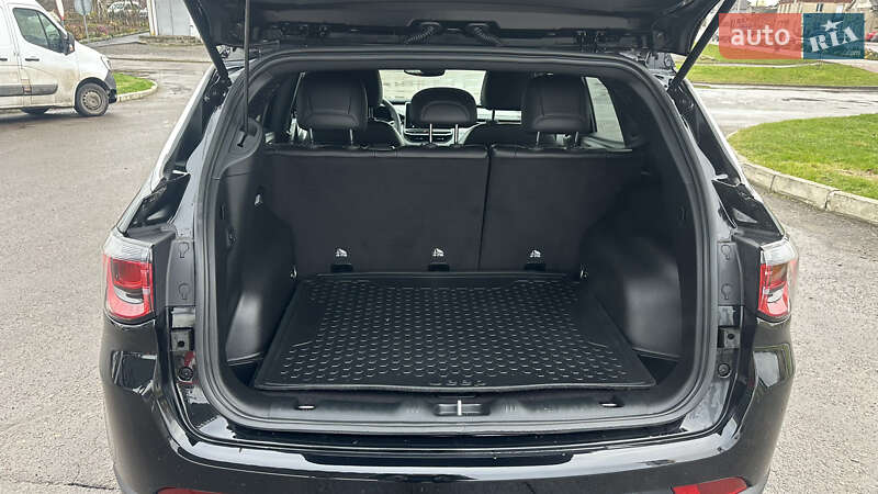 Внедорожник / Кроссовер Jeep Compass 2024 в Дубно