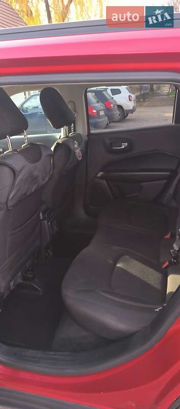 Внедорожник / Кроссовер Jeep Compass 2017 в Черкассах