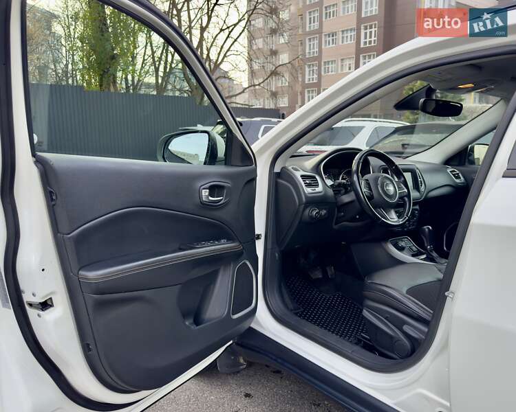 Позашляховик / Кросовер Jeep Compass 2019 в Києві