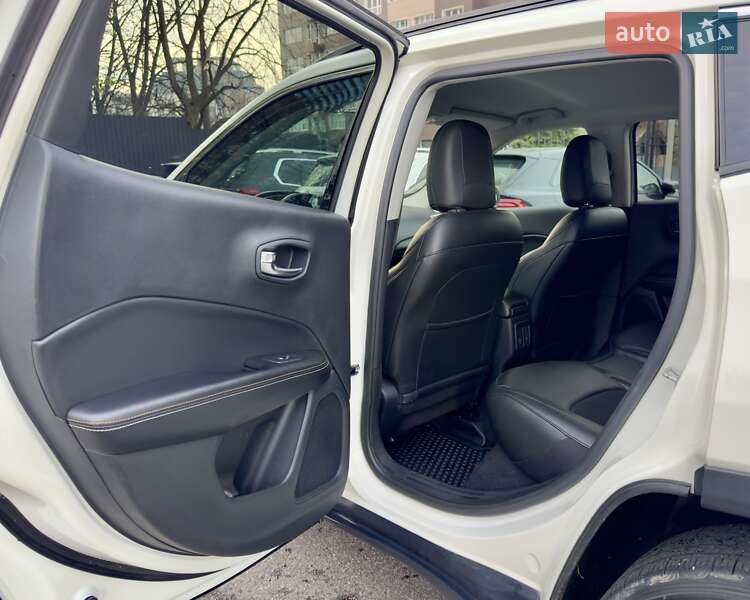 Позашляховик / Кросовер Jeep Compass 2019 в Києві