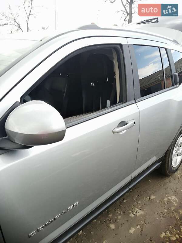 Позашляховик / Кросовер Jeep Compass 2016 в Києві фото 2 Позашляховик / Кросовер Jeep Compass 2016 в Києві