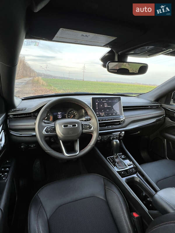 Внедорожник / Кроссовер Jeep Compass 2023 в Киеве