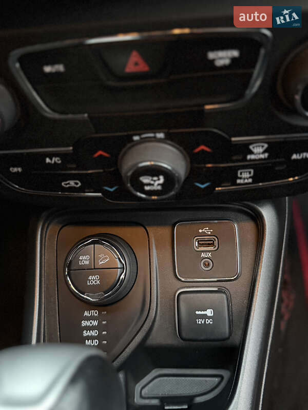 Позашляховик / Кросовер Jeep Compass 2017 в Сумах