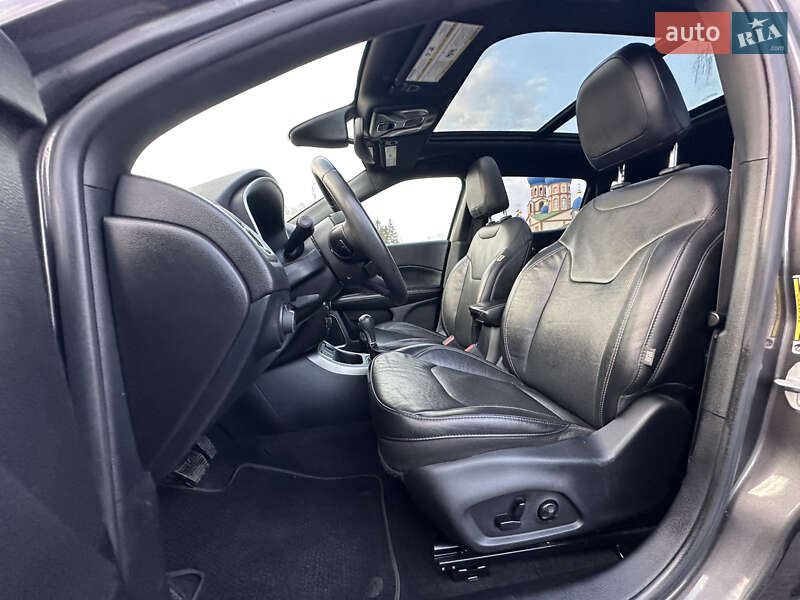 Позашляховик / Кросовер Jeep Compass 2021 в Первомайську фото 22 Позашляховик / Кросовер Jeep Compass 2021 в Первомайську