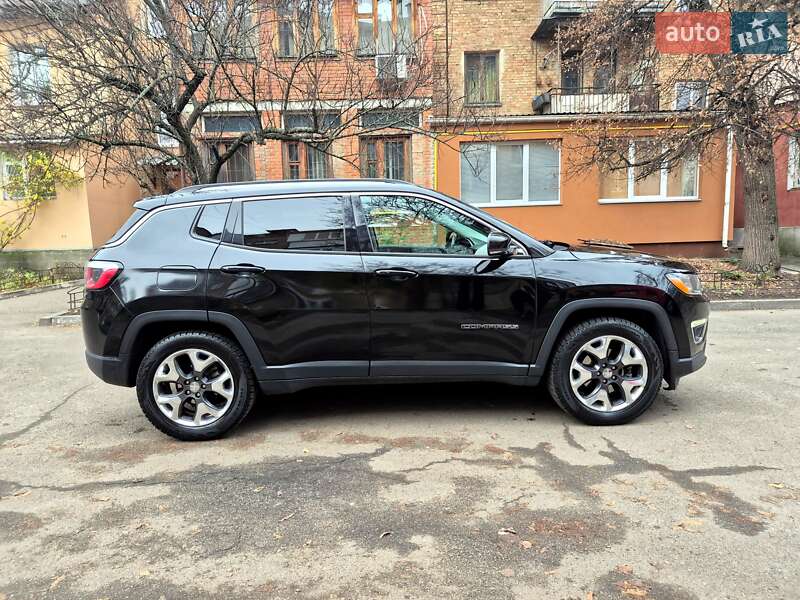 Внедорожник / Кроссовер Jeep Compass 2018 в Киеве фото 5 Внедорожник / Кроссовер Jeep Compass 2018 в Киеве