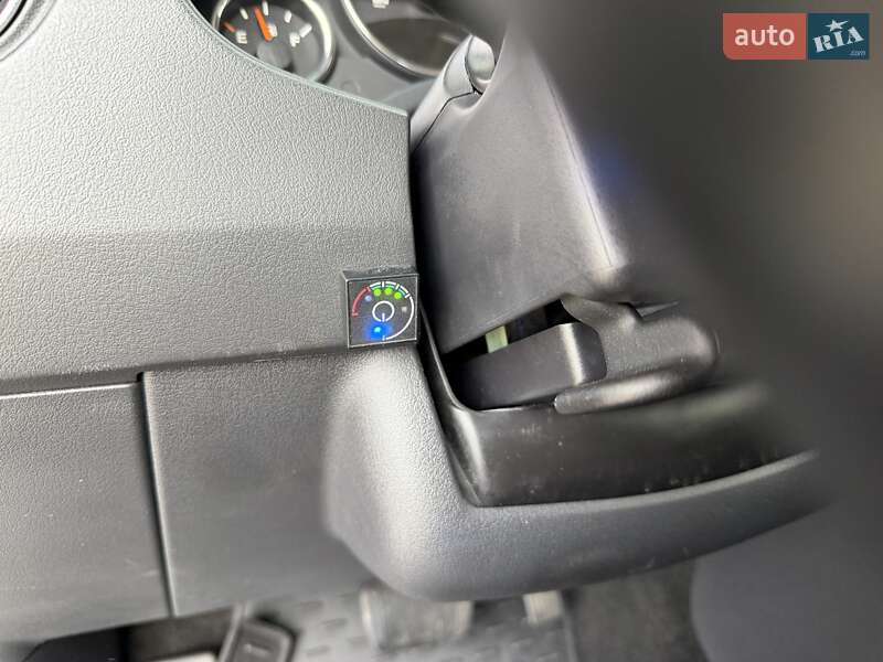 Внедорожник / Кроссовер Jeep Compass 2014 в Киеве