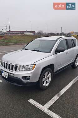 Позашляховик / Кросовер Jeep Compass 2011 в Києві