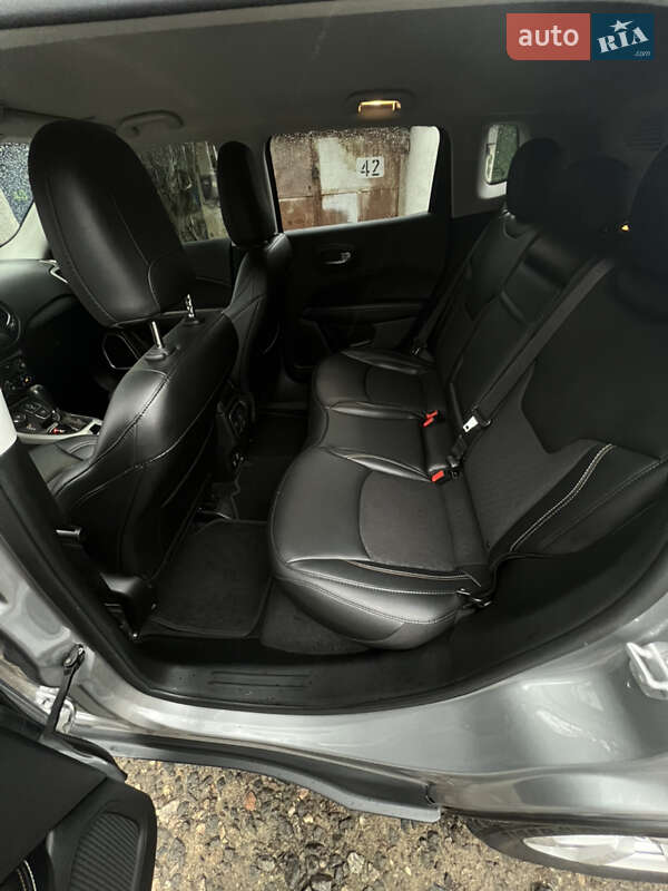 Внедорожник / Кроссовер Jeep Compass 2019 в Николаеве