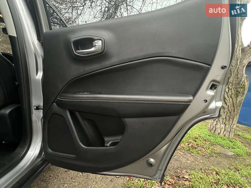 Внедорожник / Кроссовер Jeep Compass 2019 в Николаеве