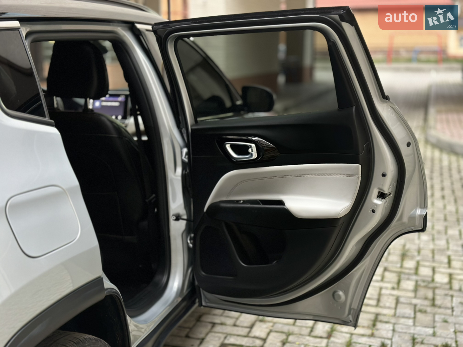 2024 Jeep Compass - мініатюра 20