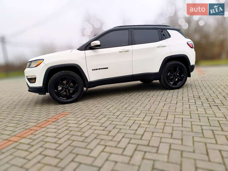Позашляховик / Кросовер Jeep Compass 2018 в Золочеві