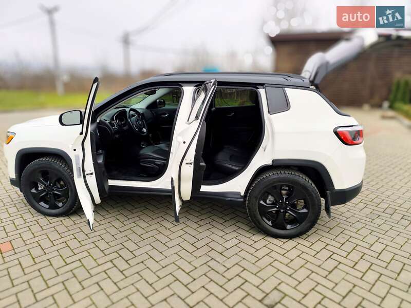 Позашляховик / Кросовер Jeep Compass 2018 в Золочеві