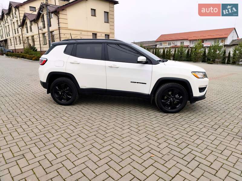 Позашляховик / Кросовер Jeep Compass 2018 в Золочеві