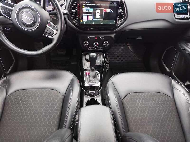 Позашляховик / Кросовер Jeep Compass 2018 в Золочеві