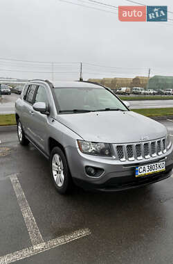 Позашляховик / Кросовер Jeep Compass 2016 в Умані