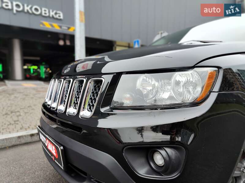 Позашляховик / Кросовер Jeep Compass 2014 в Києві