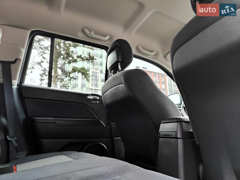 Позашляховик / Кросовер Jeep Compass 2014 в Києві