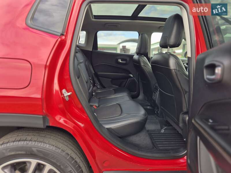 Внедорожник / Кроссовер Jeep Compass 2017 в Житомире