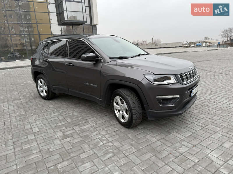 Внедорожник / Кроссовер Jeep Compass 2017 в Днепре