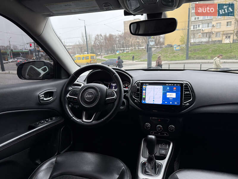 Внедорожник / Кроссовер Jeep Compass 2017 в Днепре
