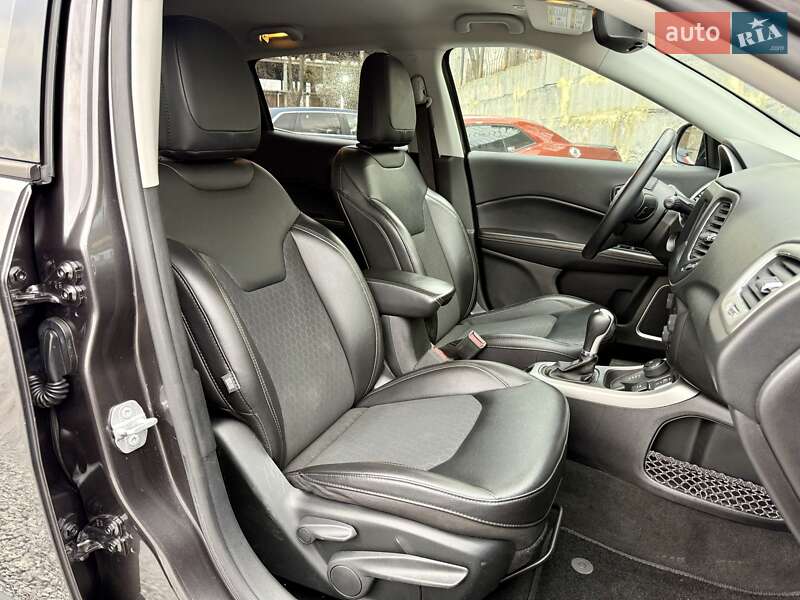 Внедорожник / Кроссовер Jeep Compass 2019 в Харькове фото 11 Внедорожник / Кроссовер Jeep Compass 2019 в Харькове