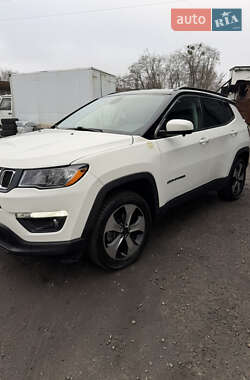 Внедорожник / Кроссовер Jeep Compass 2017 в Киеве