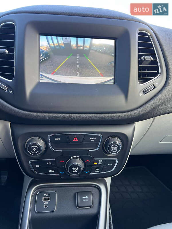 Позашляховик / Кросовер Jeep Compass 2018 в Полтаві фото 21 Позашляховик / Кросовер Jeep Compass 2018 в Полтаві