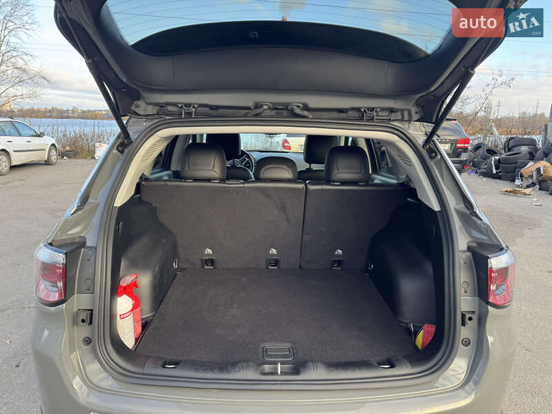 Внедорожник / Кроссовер Jeep Compass 2020 в Киеве фото 20 Внедорожник / Кроссовер Jeep Compass 2020 в Киеве