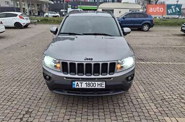 Внедорожник / Кроссовер Jeep Compass 2013 в Отынии
