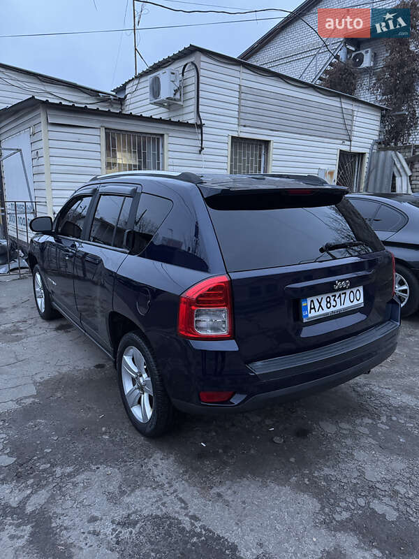 Позашляховик / Кросовер Jeep Compass 2012 в Харкові