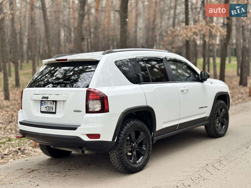 Внедорожник / Кроссовер Jeep Compass 2015 в Киеве фото 9 Внедорожник / Кроссовер Jeep Compass 2015 в Киеве