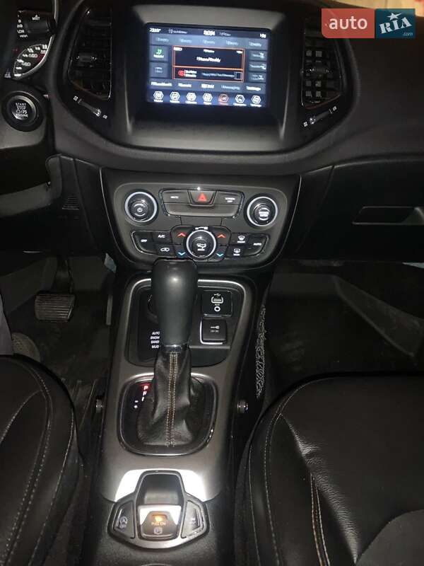 Внедорожник / Кроссовер Jeep Compass 2017 в Сумах