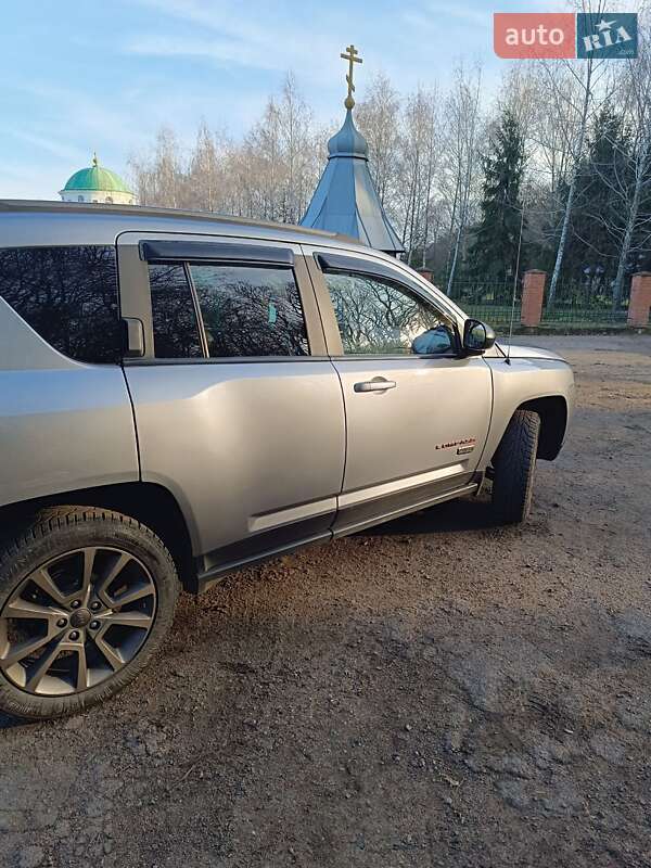 Внедорожник / Кроссовер Jeep Compass 2016 в Диканьке