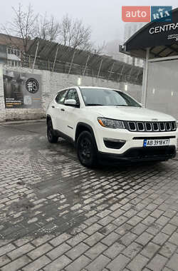 Внедорожник / Кроссовер Jeep Compass 2017 в Виннице