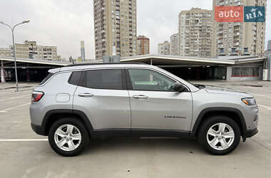 Внедорожник / Кроссовер Jeep Compass 2021 в Киеве