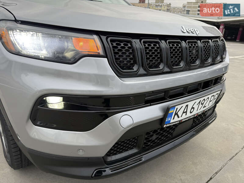 Внедорожник / Кроссовер Jeep Compass 2021 в Киеве