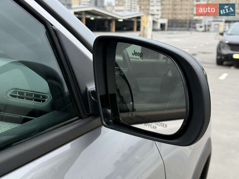 Внедорожник / Кроссовер Jeep Compass 2021 в Киеве