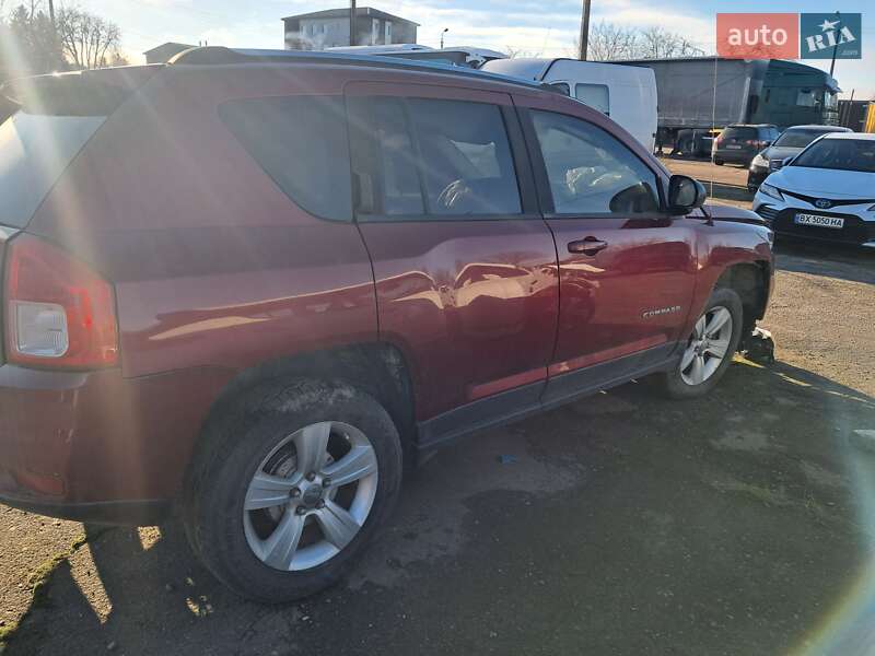 Внедорожник / Кроссовер Jeep Compass 2012 в Ровно