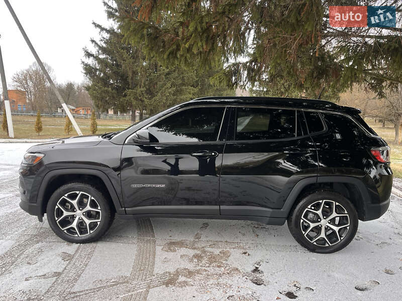 Внедорожник / Кроссовер Jeep Compass 2024 в Киеве