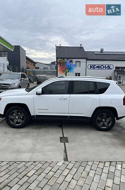 Позашляховик / Кросовер Jeep Compass 2015 в Білій Церкві