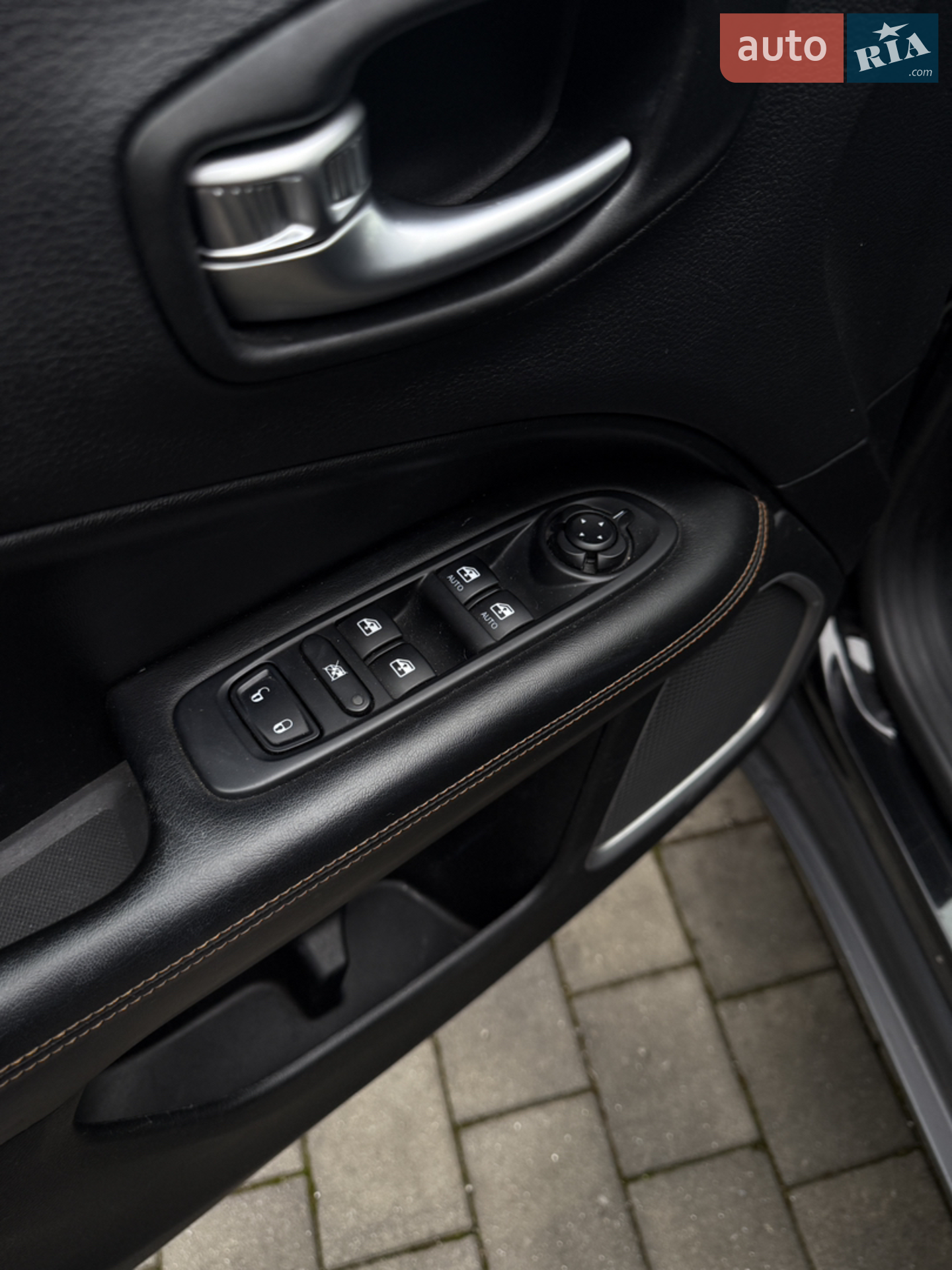 2018 Jeep Compass - мініатюра 14