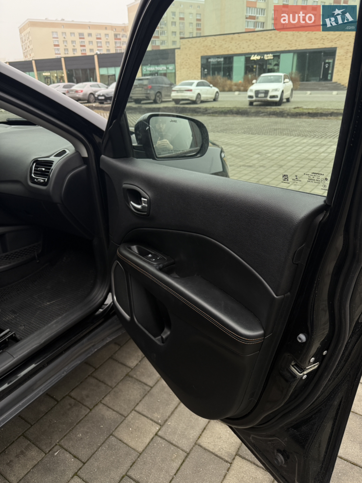 2018 Jeep Compass - мініатюра 17