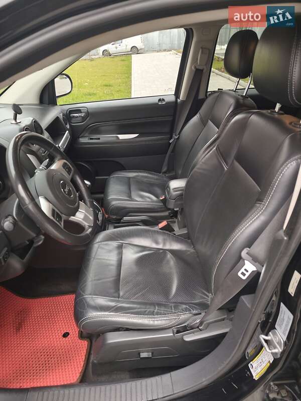 Внедорожник / Кроссовер Jeep Compass 2014 в Тернополе