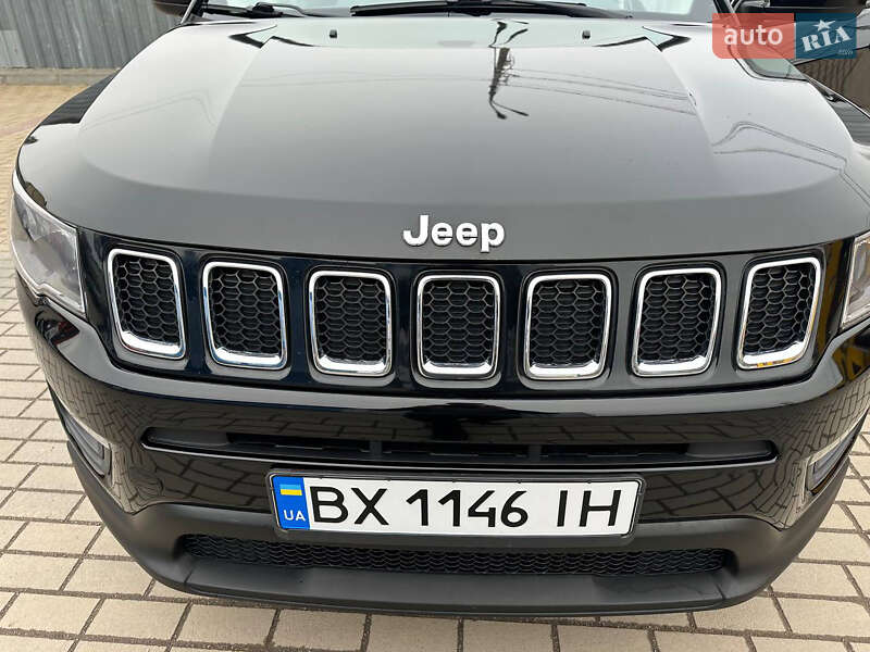 Внедорожник / Кроссовер Jeep Compass 2018 в Хмельницком