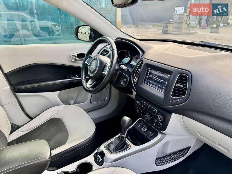 Позашляховик / Кросовер Jeep Compass 2019 в Одесі фото 23 Позашляховик / Кросовер Jeep Compass 2019 в Одесі