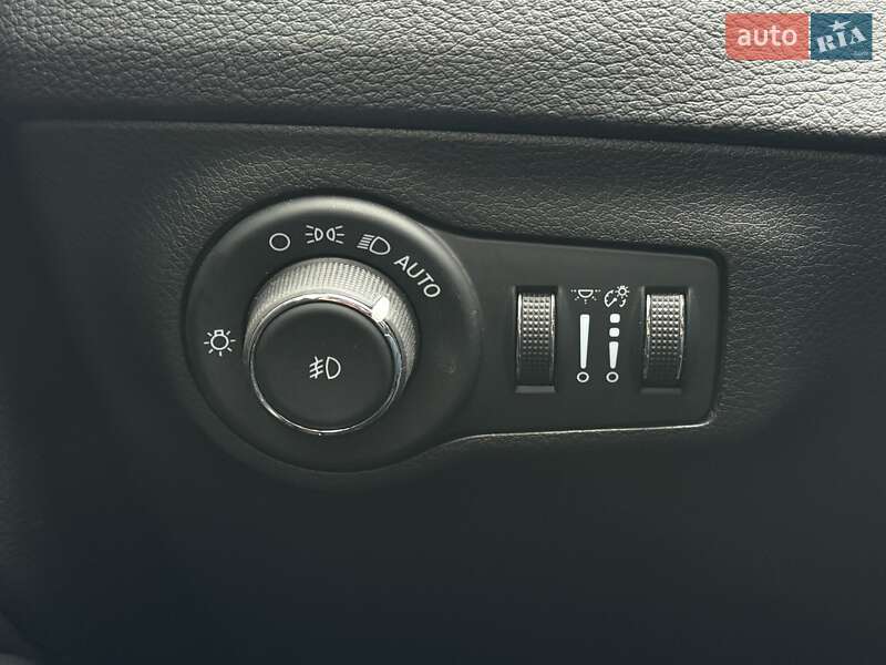 Позашляховик / Кросовер Jeep Compass 2020 в Києві