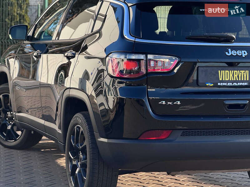 Позашляховик / Кросовер Jeep Compass 2021 в Києві фото 18 Позашляховик / Кросовер Jeep Compass 2021 в Києві
