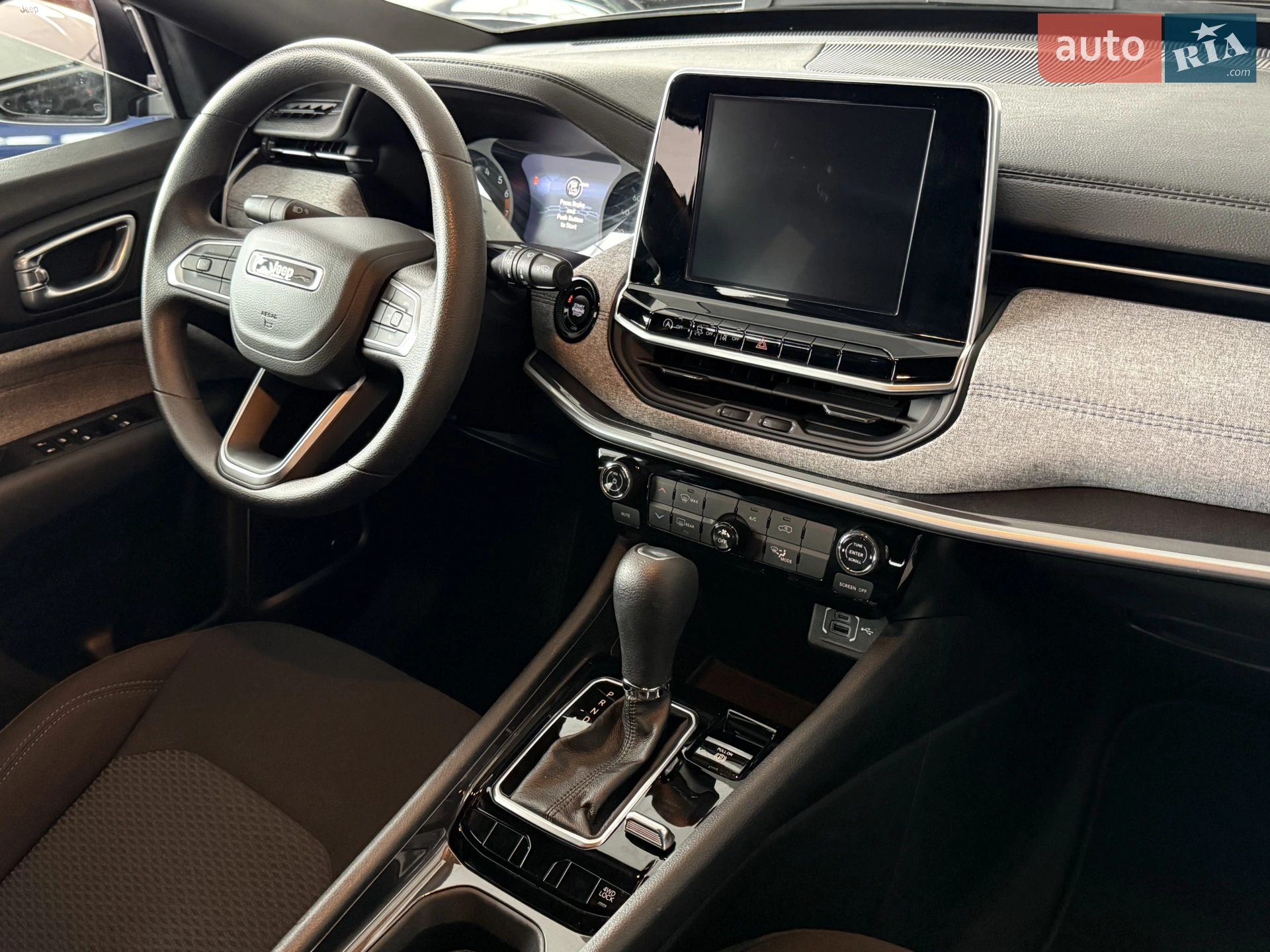 2025 Jeep Compass - мініатюра 32