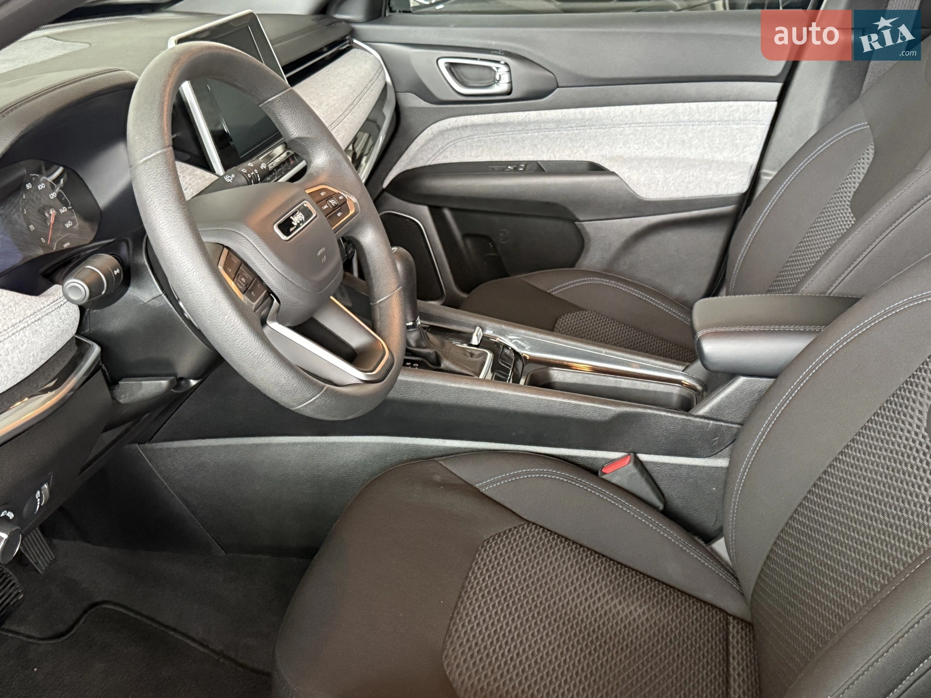 2025 Jeep Compass - мініатюра 36