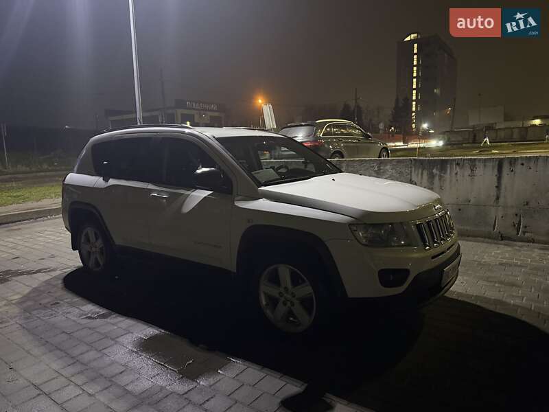 Внедорожник / Кроссовер Jeep Compass 2012 в Львове